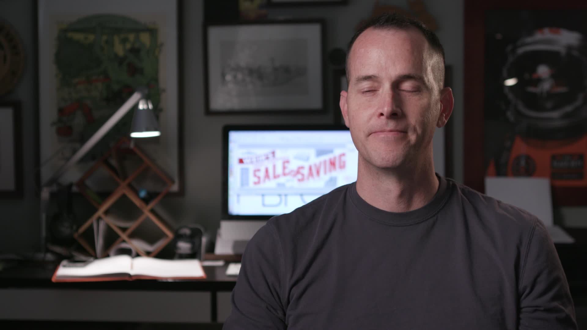 007_Graphic Designer Thumbnail