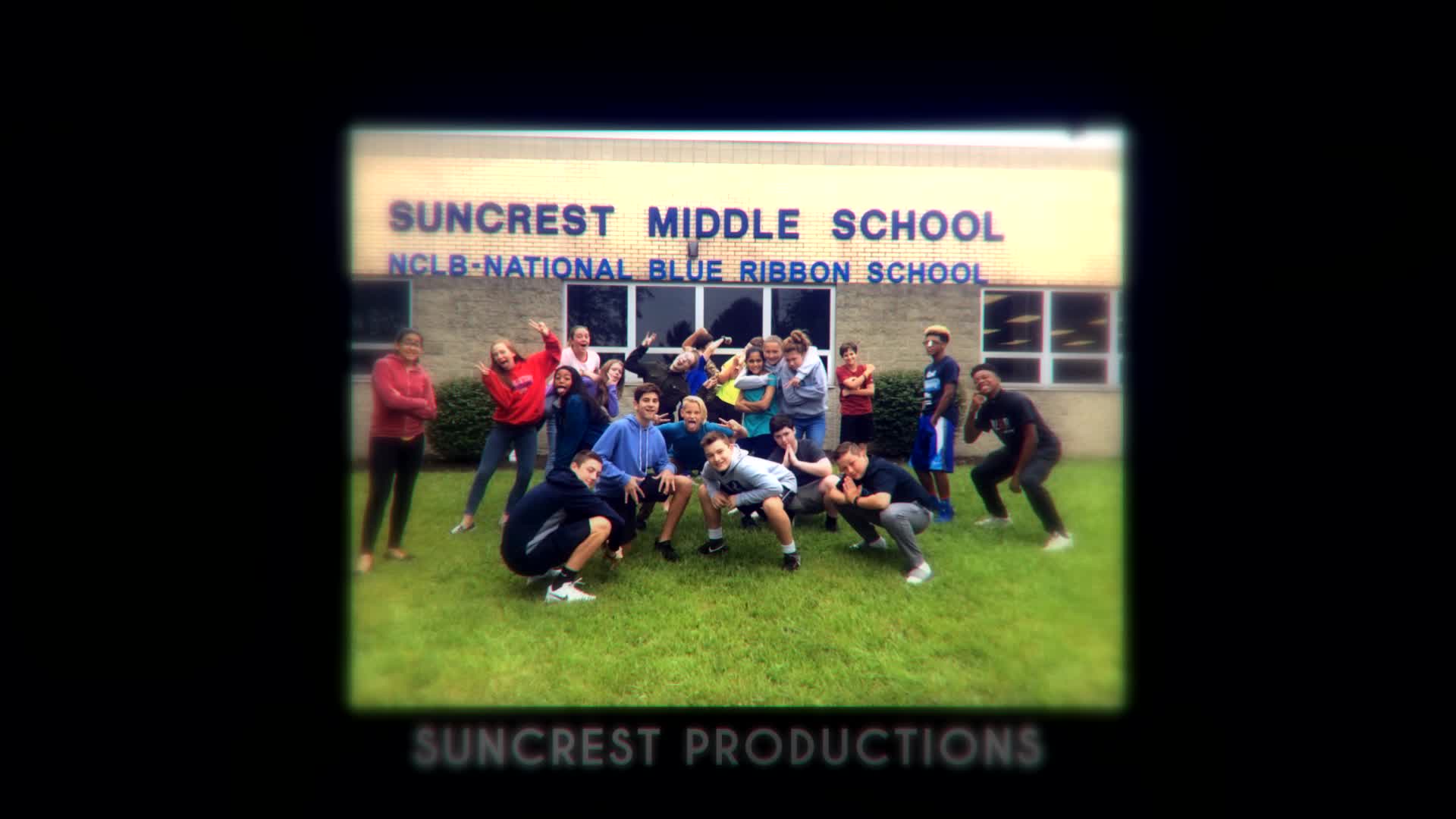 2017-2018 Suncrest Scoop Premiere! Thumbnail