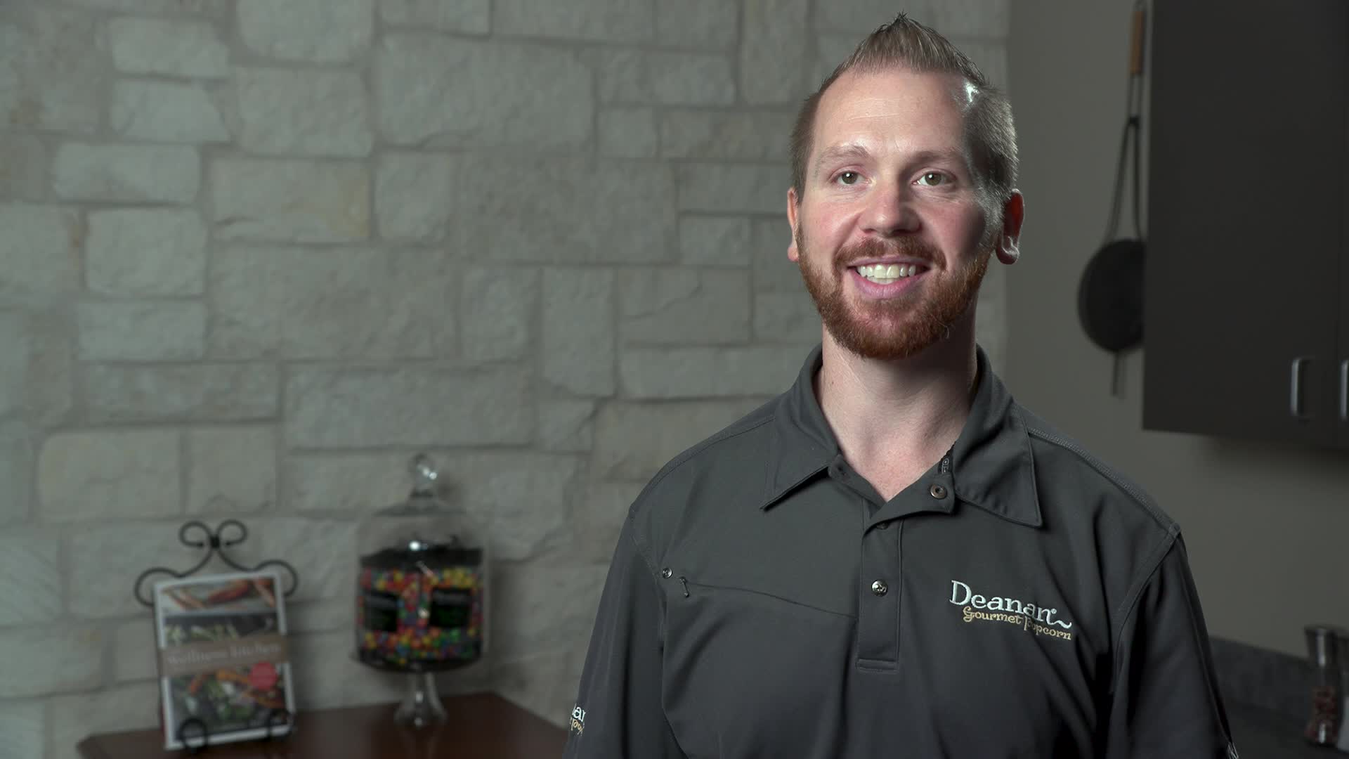 082_Business Management Thumbnail