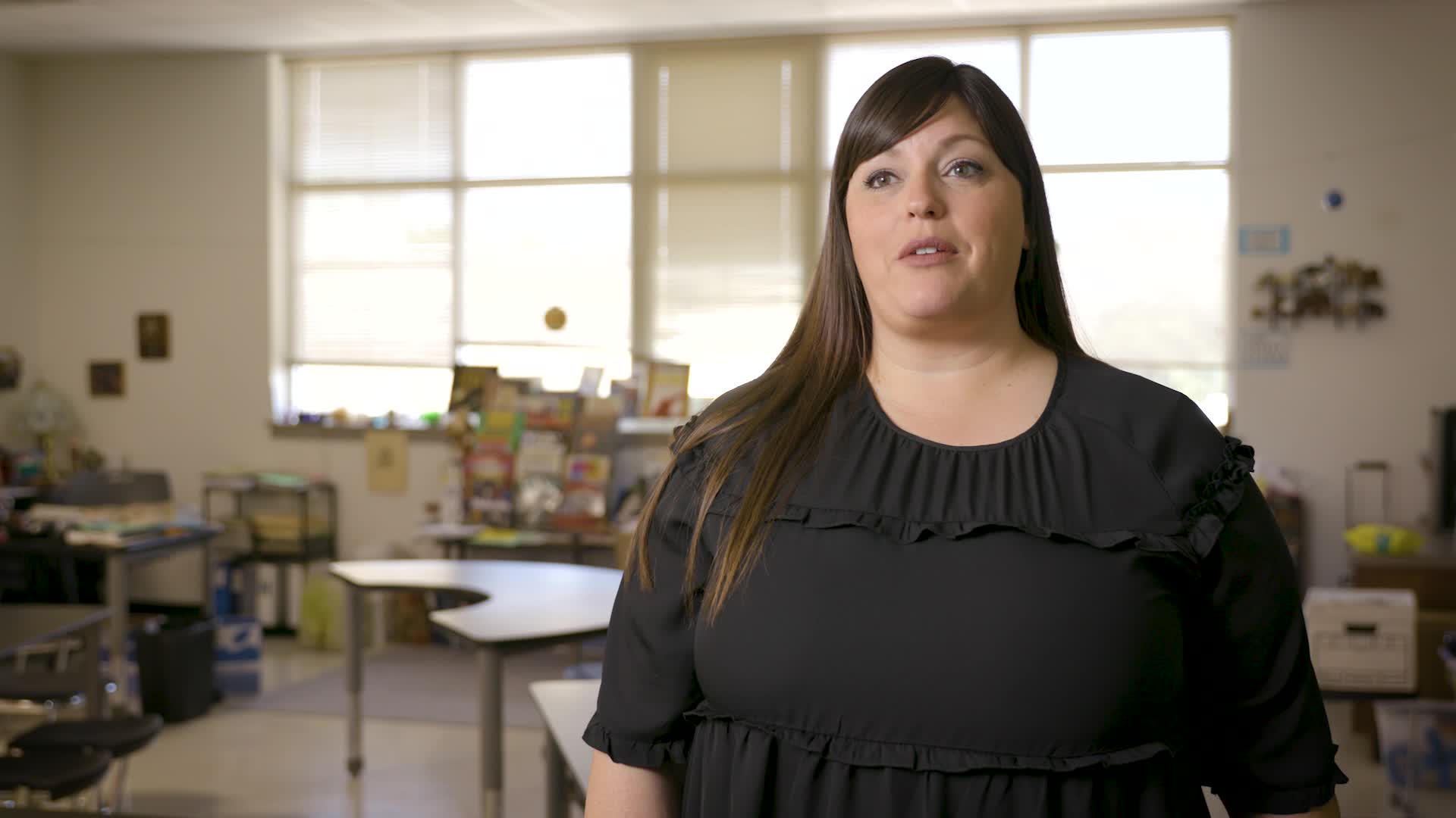 056_Sign Language Interpreter Thumbnail