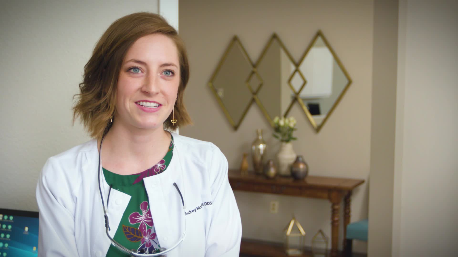 076_Dentist Thumbnail