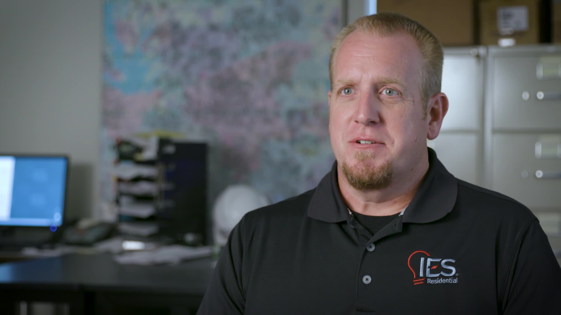 031_Electrician Thumbnail