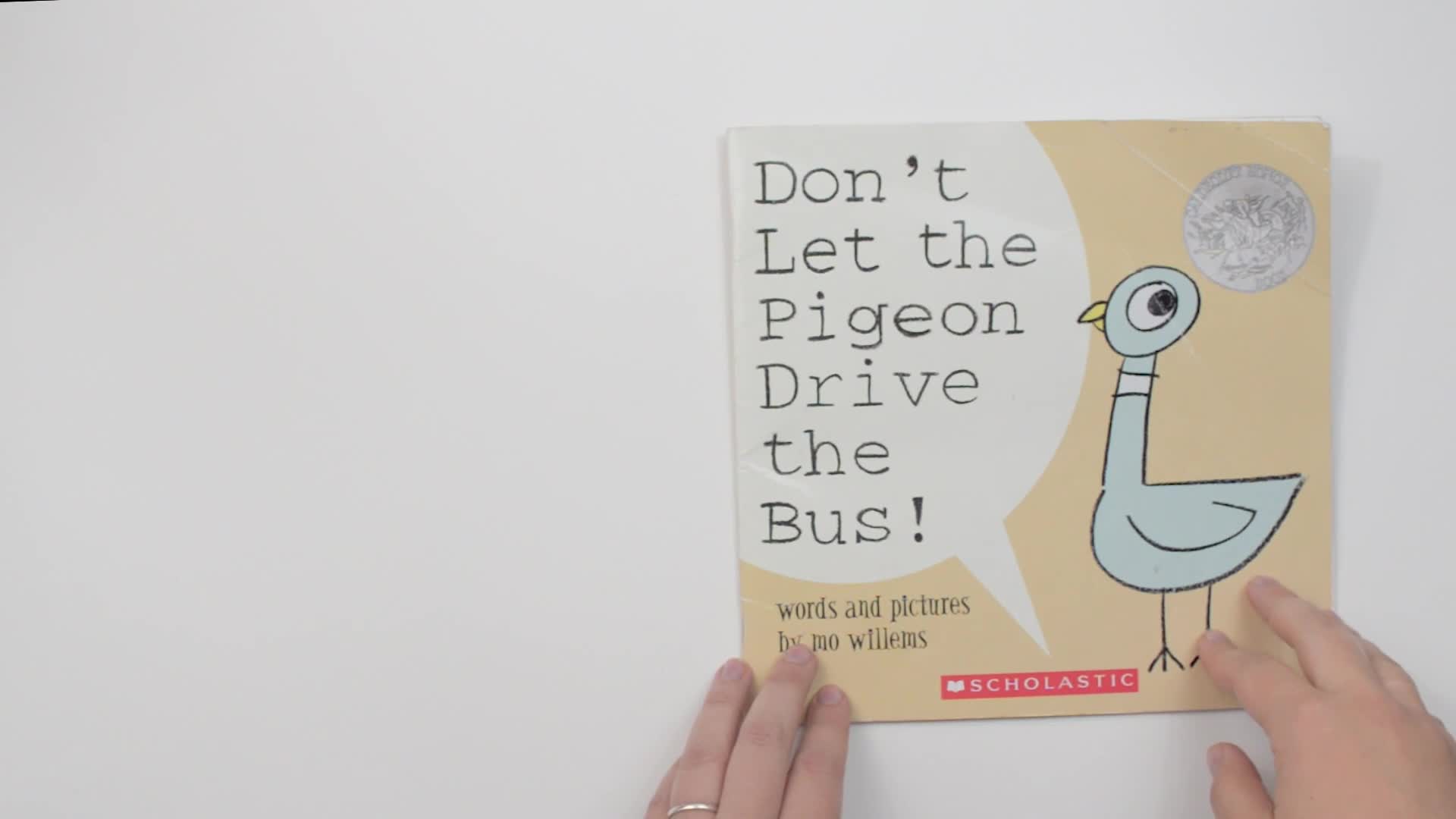 Dont Let The Pigeon Ride The Bus Thumbnail